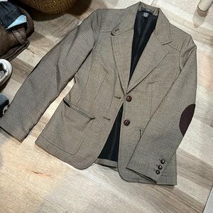 Plaid elbow patch blazer fits like a small